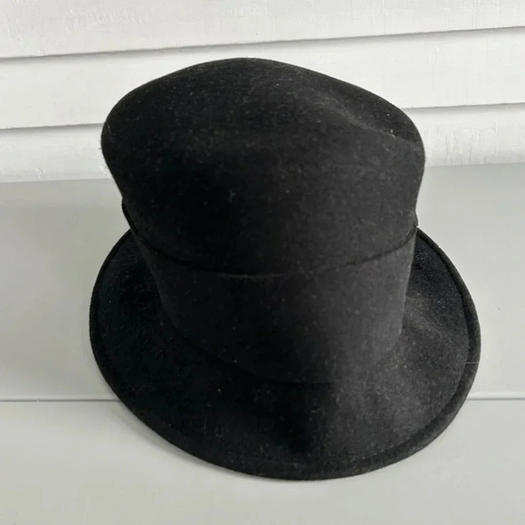 Betmar New York 100% Wool Women's  Bucket Hat - Picture 3 of 8